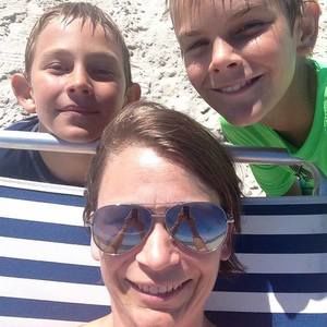 Meet your Posher, Lori